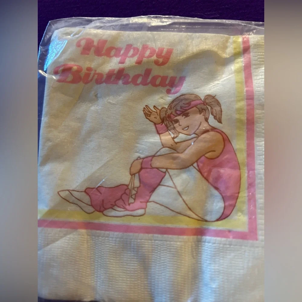AMSCAN 80s NWT set of 16 Happy Birthday Beverage napkins. Measures 10x10 inches